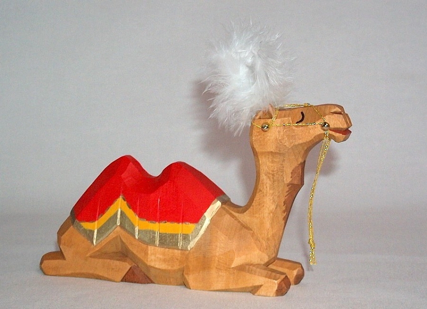 Sievers-Hahn Krippenfigur Kamel liegend aufgezäumt, 14 cm hoch Art. 1171