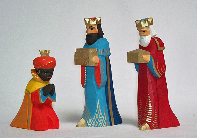 Sievers-Hahn Krippenfiguren Set mit den Heiligen Drei Königen,  3teilig, Caspar mit orangefarbigem Mantel. Melchior und Balthasar